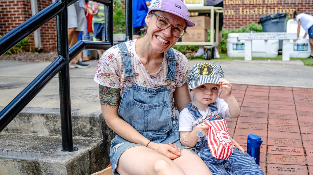 Mommy & Me — Fiesta Time! — official source image