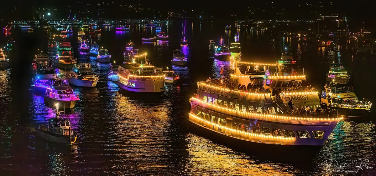 Christmas Ship Opening Night at Pier 55 — official source image