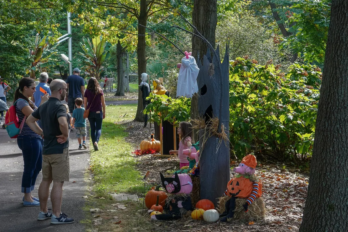 19th Annual Scarecrow Walk: Celebrating the 70s Across Time — official source image