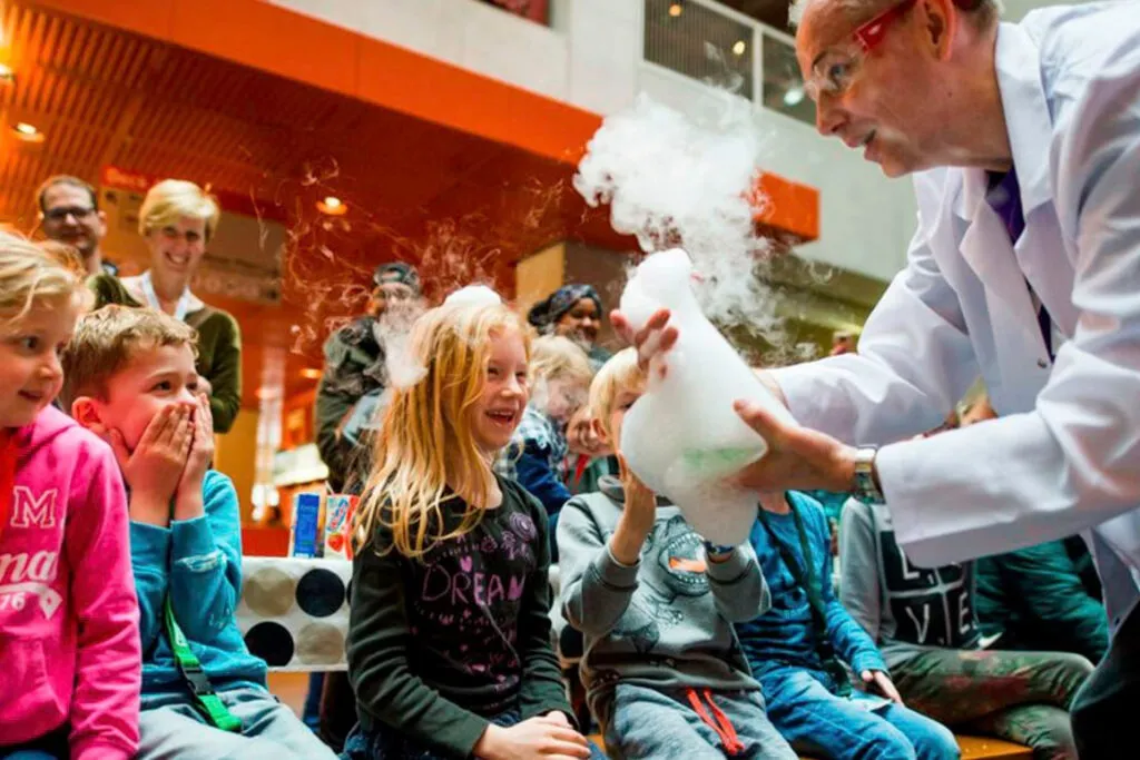 Mad Science Spooky Science Show at Glazer Children's Museum — official source image