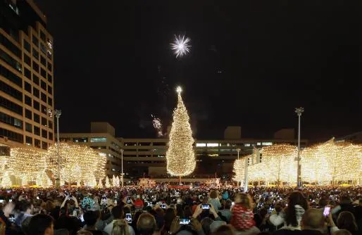 Mayor's Christmas Tree Lighting at Crown Center — official source image