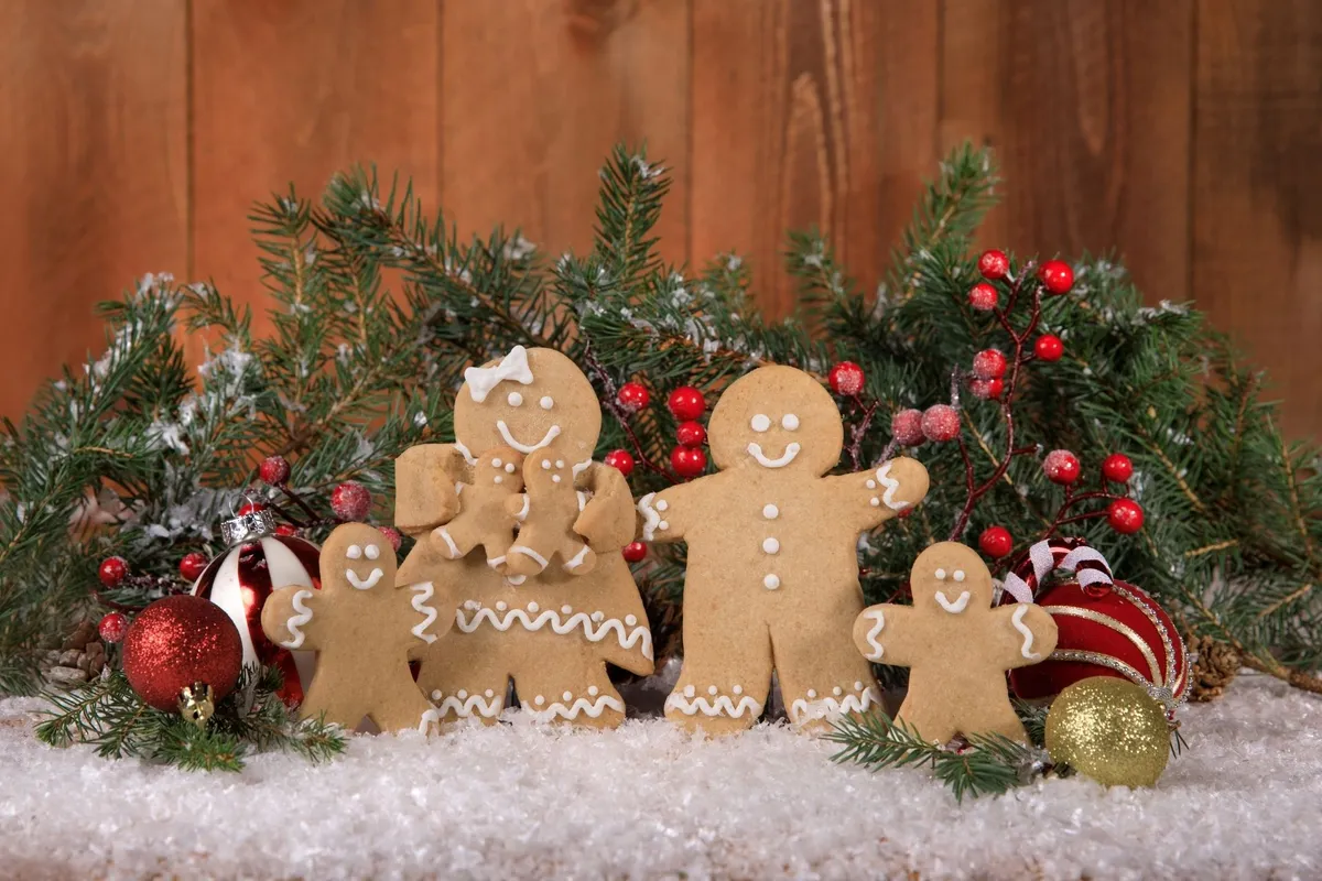 Clay Gingerbread Houses Workshop (W-YH608) – Dunedin Fine Art Center — official source image