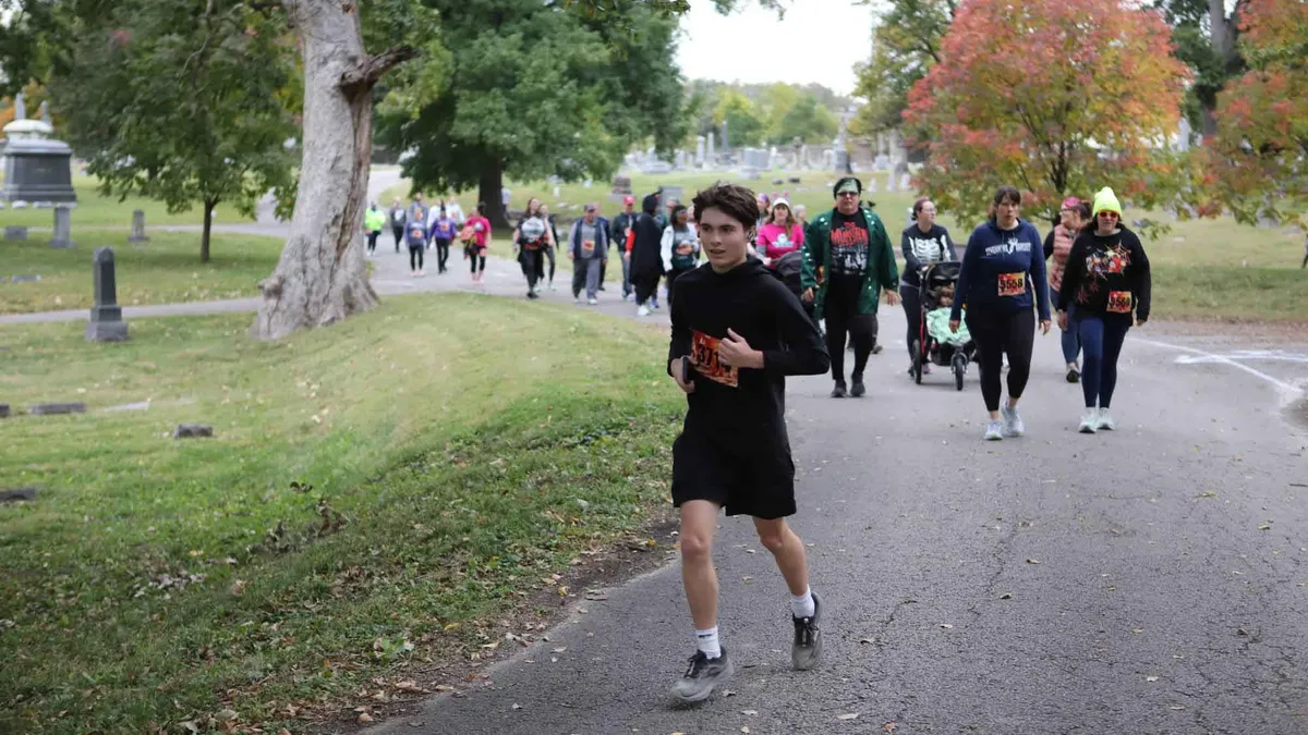 Graveyard 5K and Family Fun Run at Elmwood Cemetery — official source image