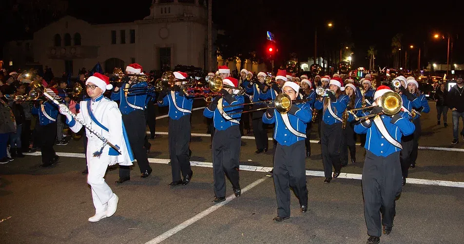 Redlands Christmas Parade — official source image