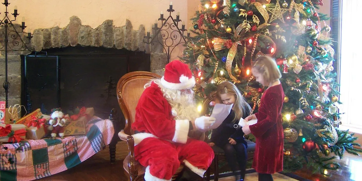 A Visit with Santa and Mrs. Claus at Van Hoosen Farm — official source image