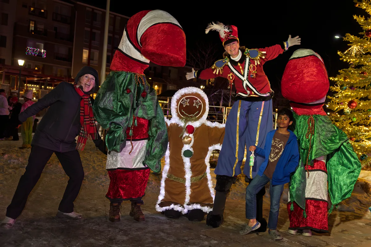 Merry Days Holiday Tree Lighting — official source image