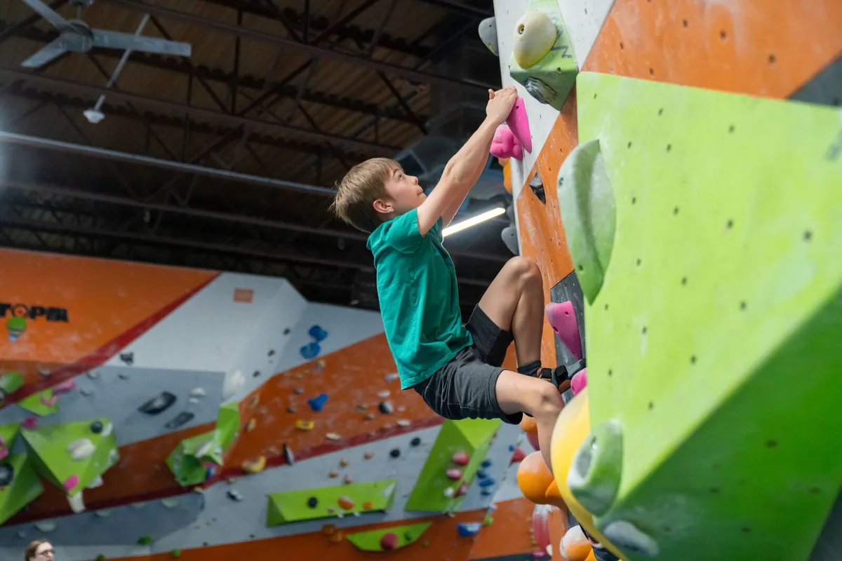 Youth Climbing Clubs — Callowhill — program image