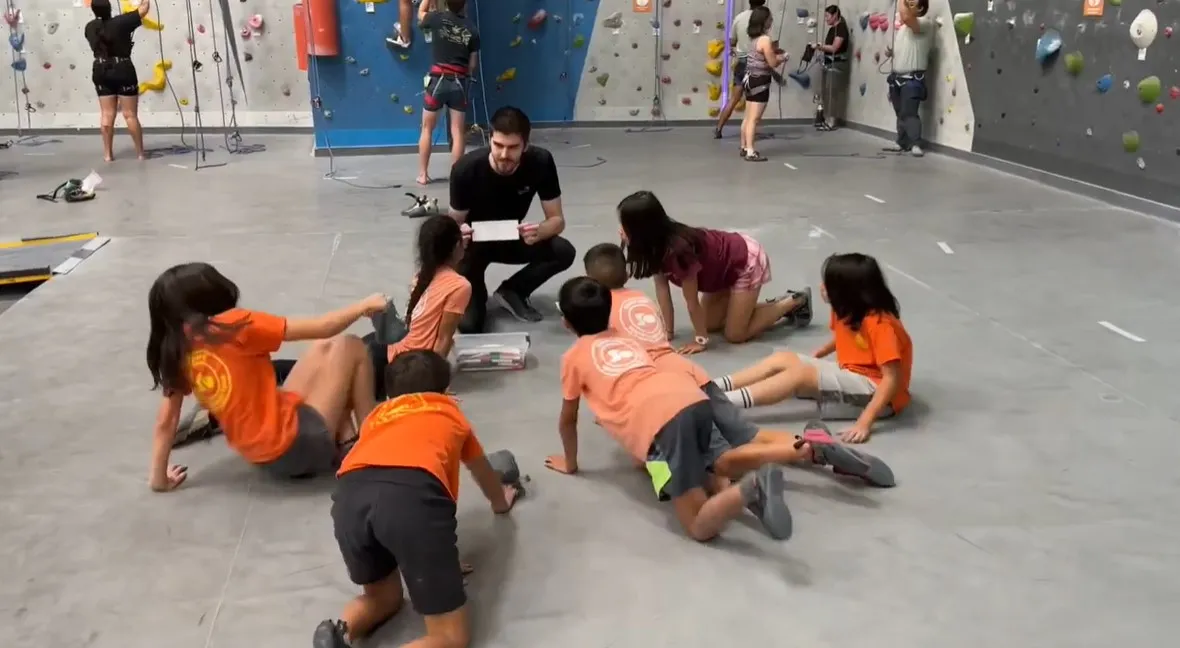 Youth Climbing Programs — program image