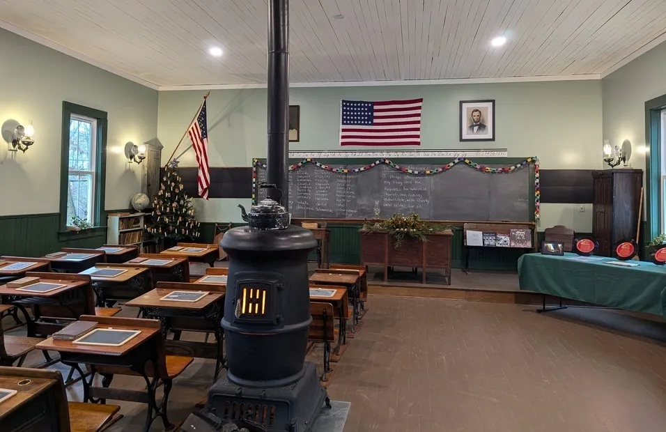 Foltz School Holiday Open Day at Jennings Environmental Education Center — official source image