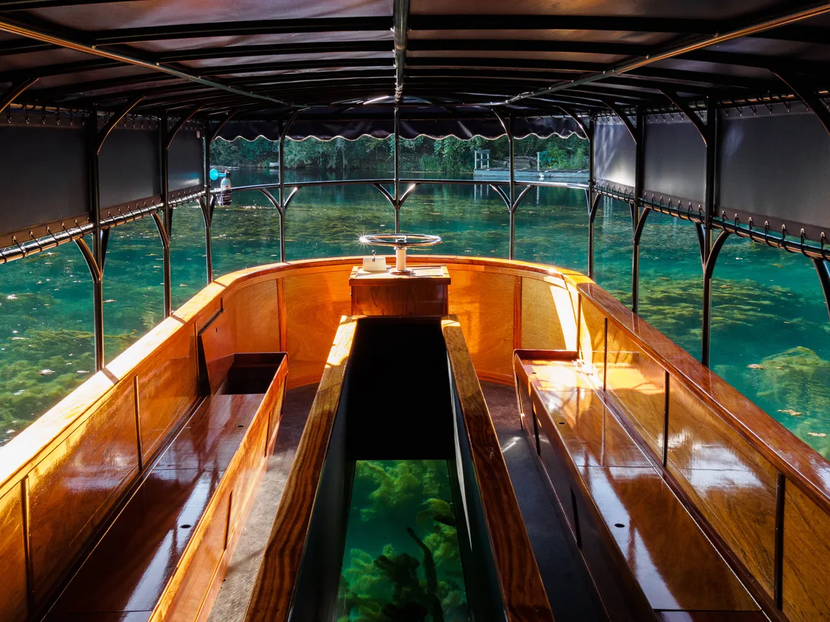 Spring Lake Glass-Bottom Boat Tours — official source image