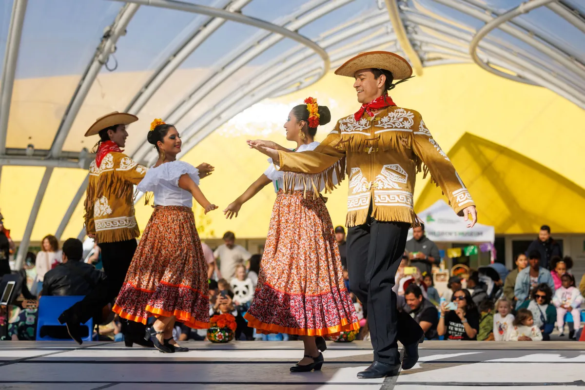 Mexican Folk Dance Workshop with Calpulli Mexican Dance Company — official source image