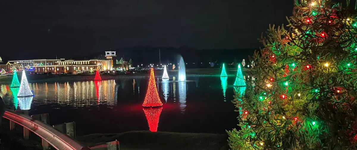 Christmas Town U.S.A. Light Display — official source image
