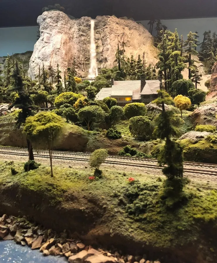 Columbia Gorge Model Railroad Club 2026 Fall Show — official source image