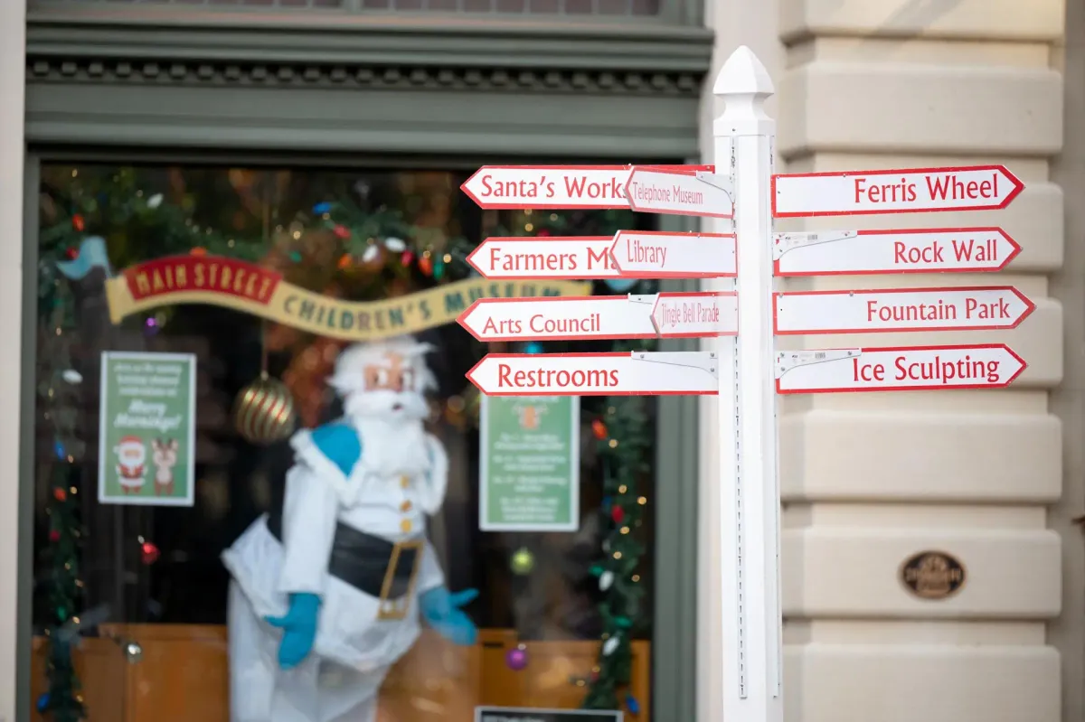 Gnome on the Roam Scavenger Hunt at ChristmasVille — official source image