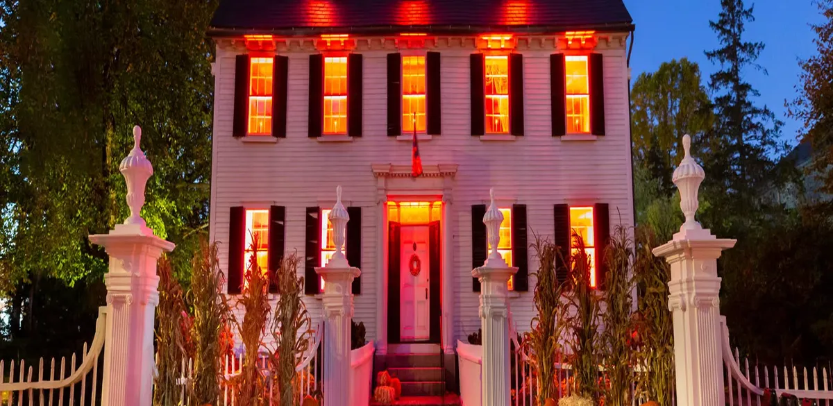 Salem Halloween Night 2026: downtown live music and 400-drone finale — venue image