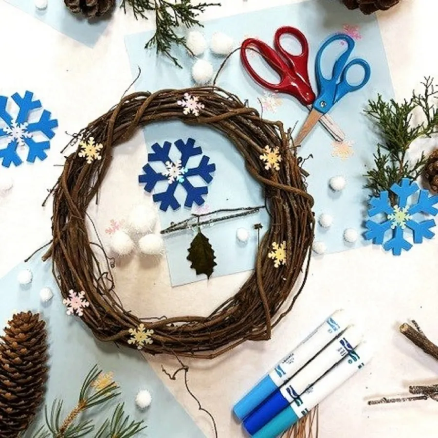 Children and Family Make and Take: Winter Wreaths — official source image