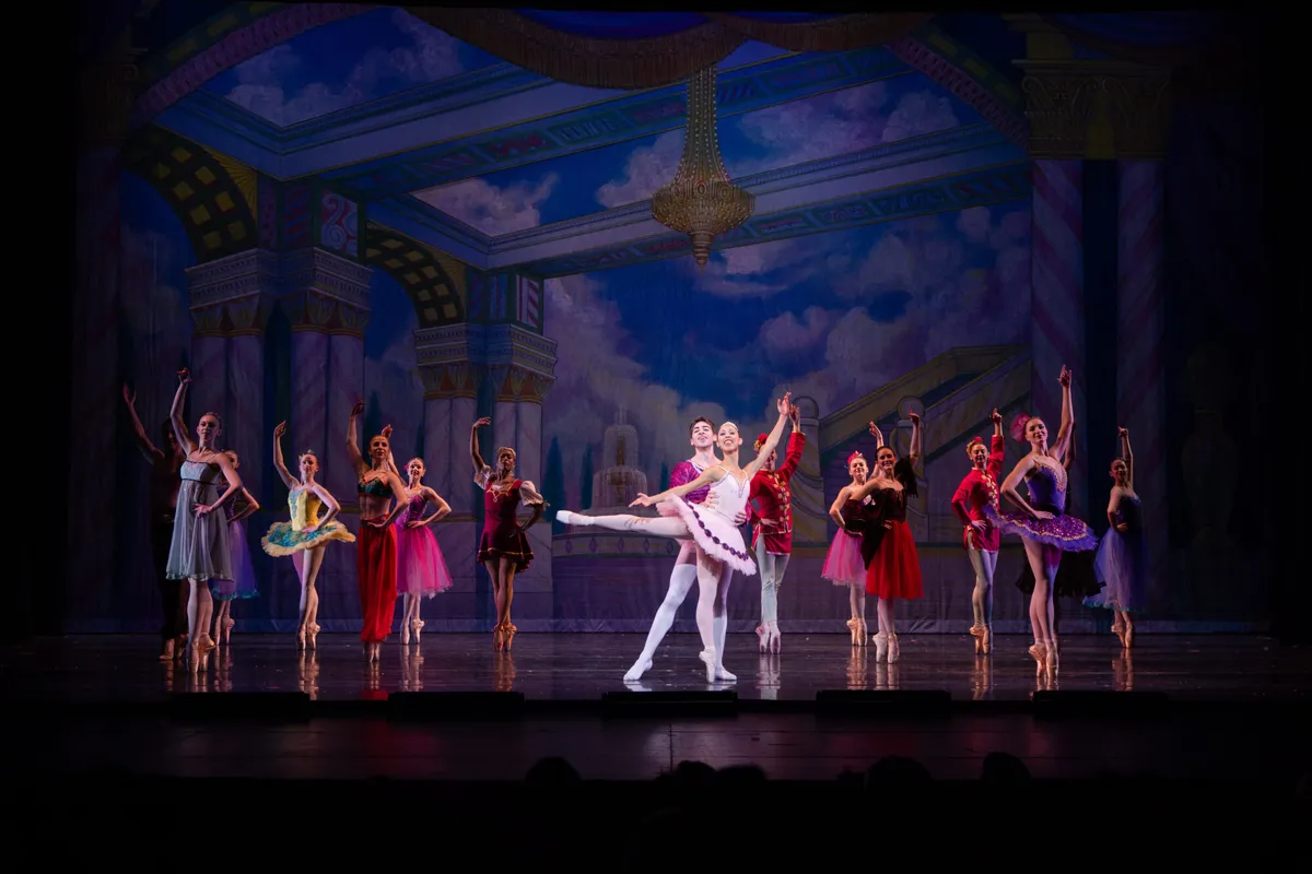 José Mateo Ballet Theatre's The Nutcracker — official source image