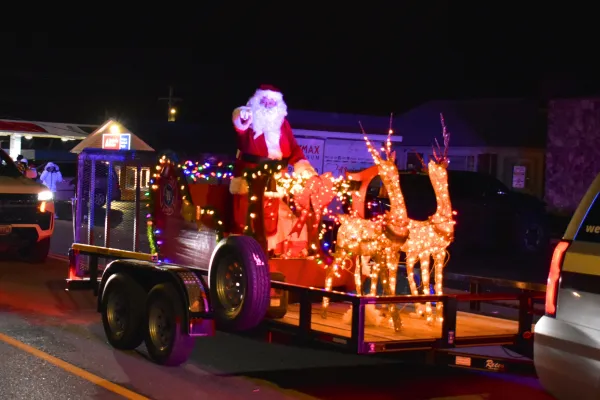 Wentzville Annual Tree Lighting and Christmas Parade — official source image