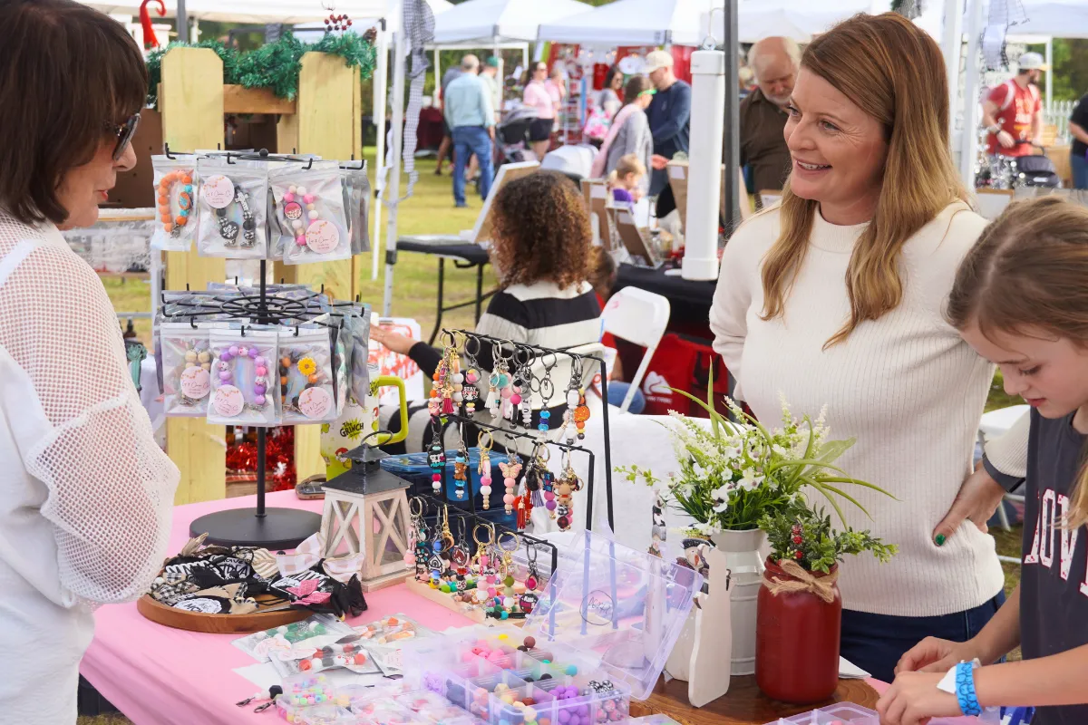 The Woodlands Winter Makers Market — official source image