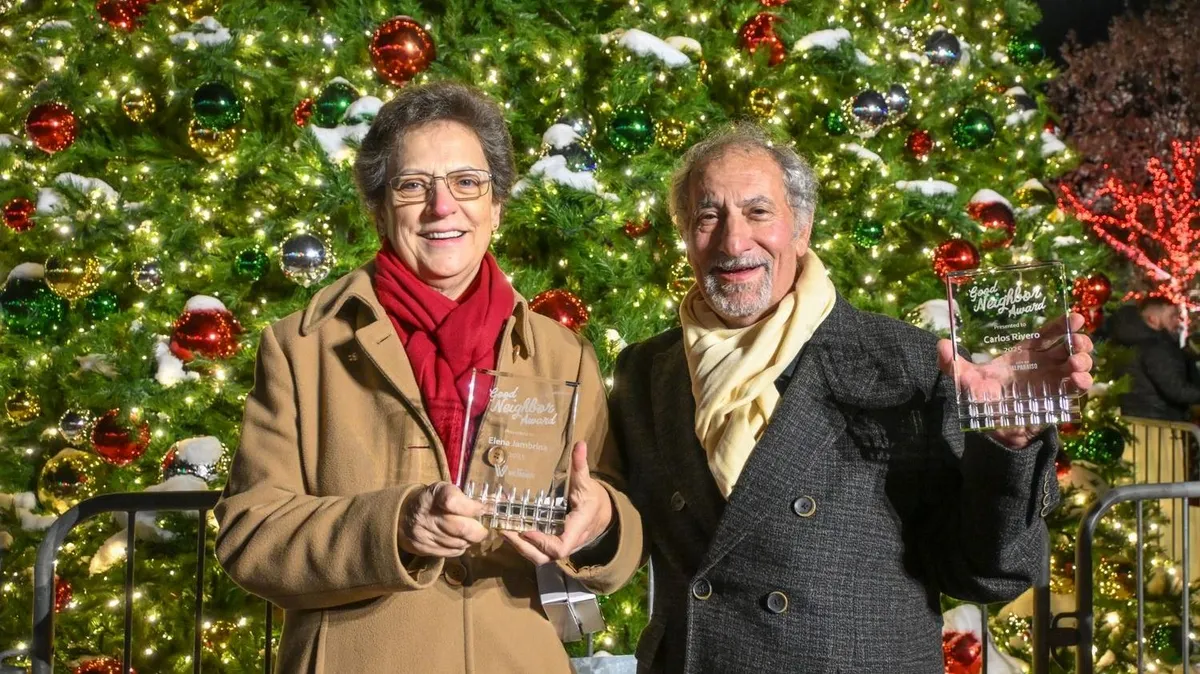 Winter Fest & Tree Lighting — Valparaiso — official source image