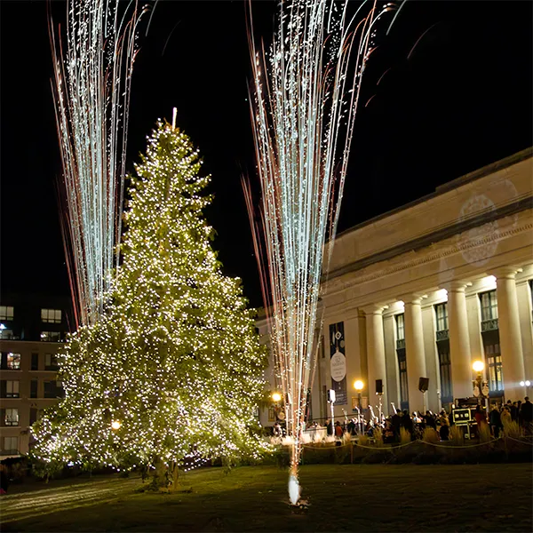 Holiday Tree Lighting & Movie Night at Union Depot — official source image