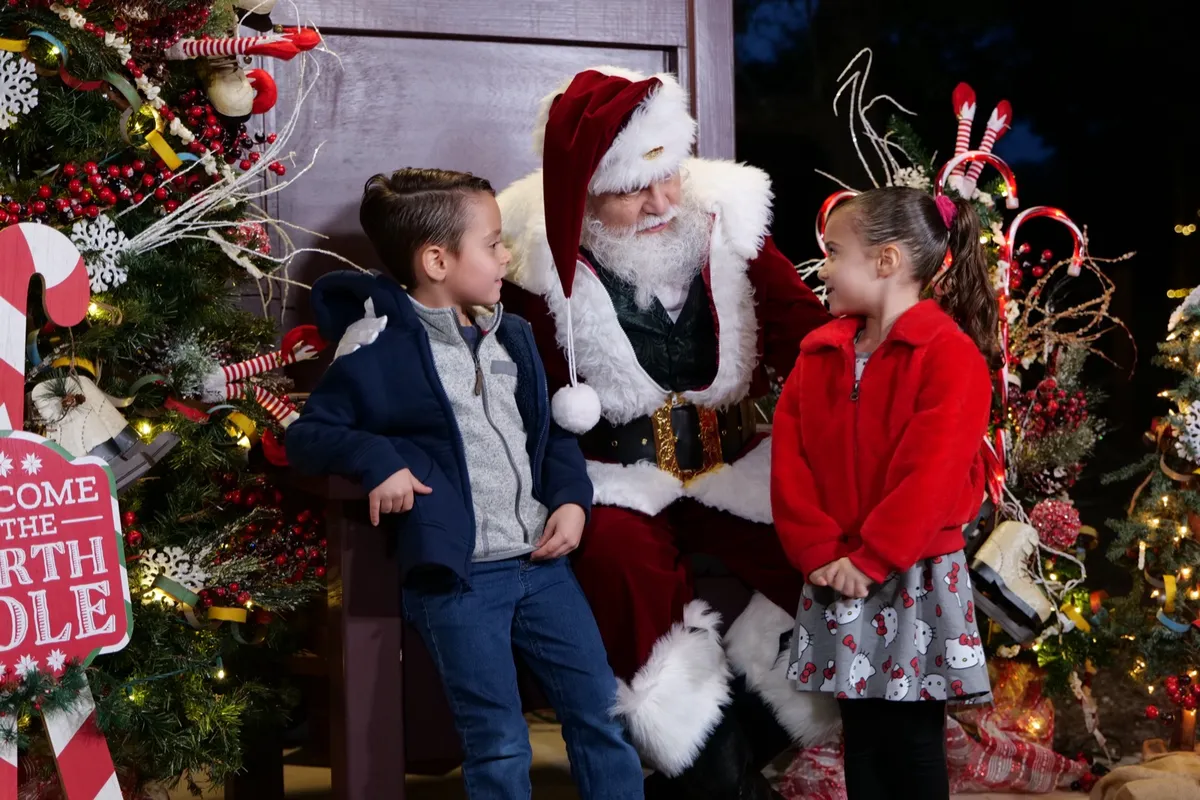 Christmas at the Caverns — official source image