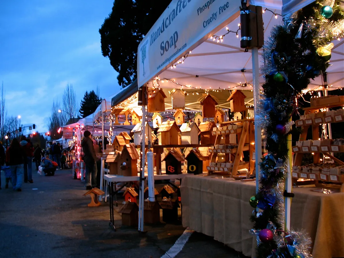 Hillsboro Holly Days Celebration and Tree Lighting — official source image
