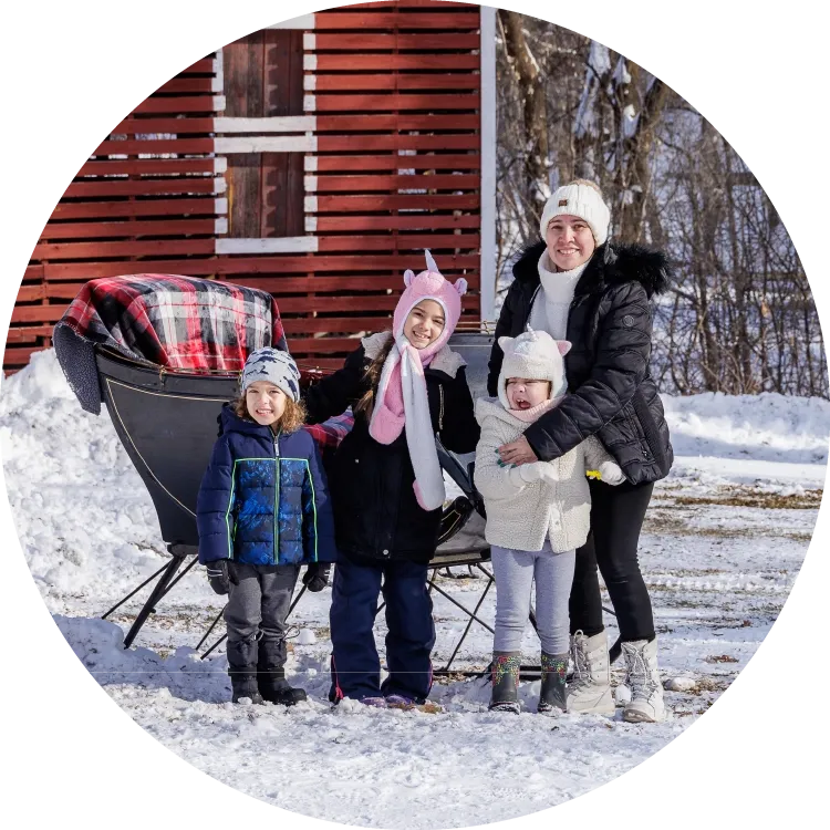 Old Fashioned Holiday at Holz Farm (Eagan) — official source image