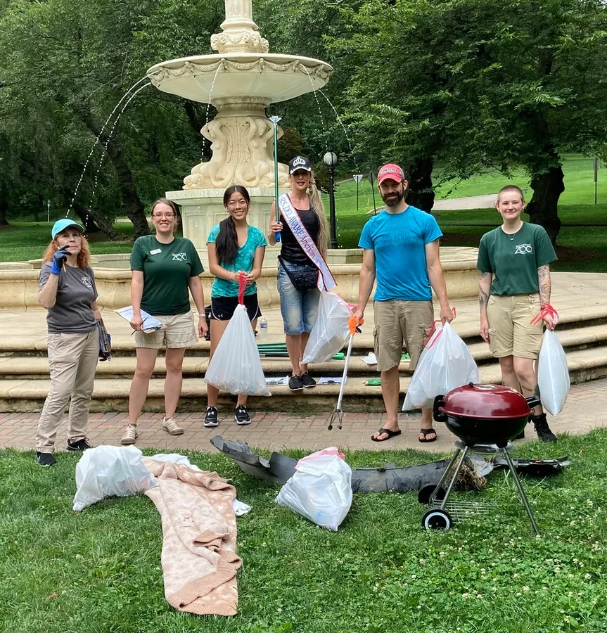 Brandywine Zoo Litter Getters — official source image