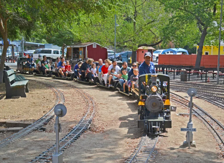 Sunday Public Train Rides at Los Angeles Live Steamers Railroad Museum — program image