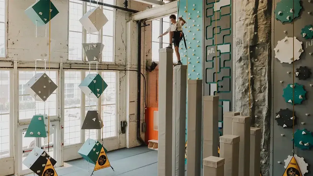Gravity Lab at Climb So iLL Steel Shop — official source image